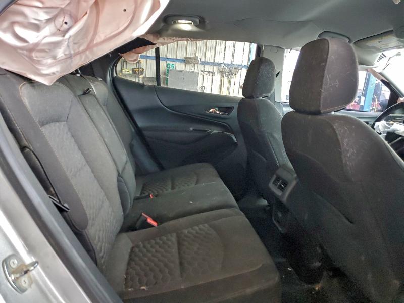 Фото 10 - CHEVROLET EQUINOX