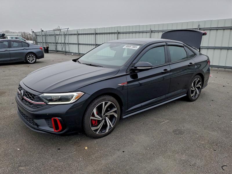 Фото 1 - VOLKSWAGEN JETTA