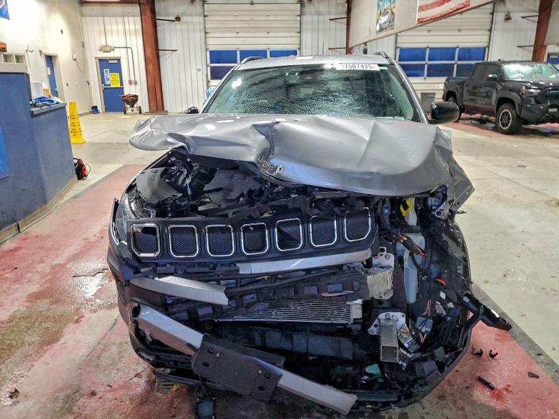 JEEP COMPASS 2022 VIN 3C4NJDBB4NT221961