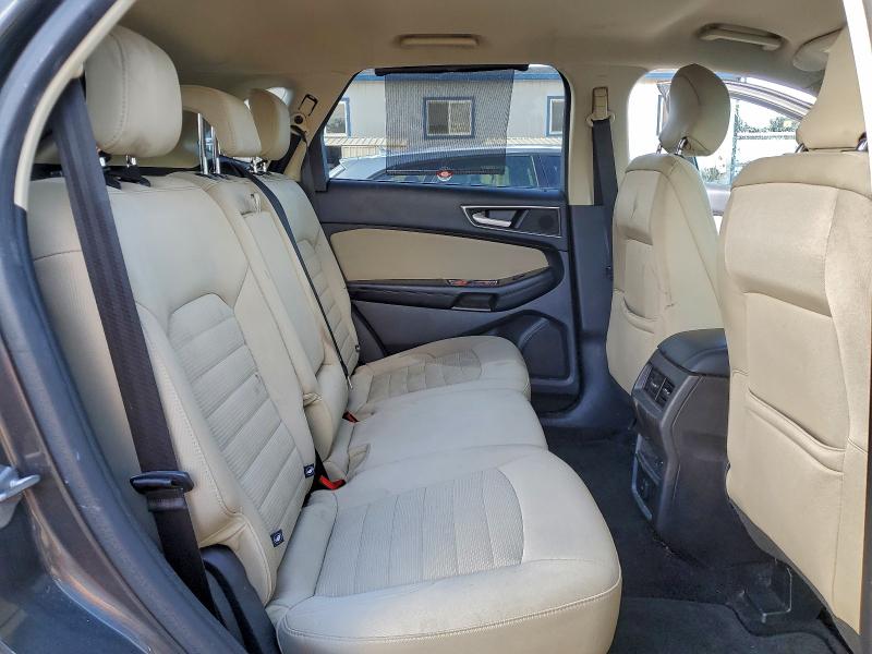 Фото 11 - FORD EDGE