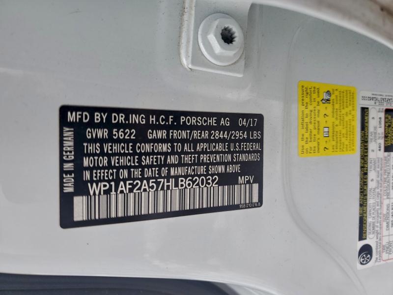 Фото 13 - PORSCHE MACAN