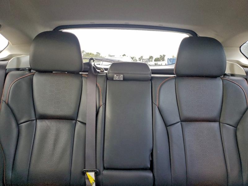 Фото 10 - SUBARU CROSSTREK