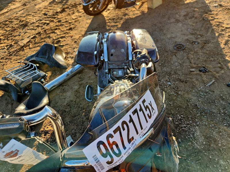 HARLEY-DAVIDSON FL 2020