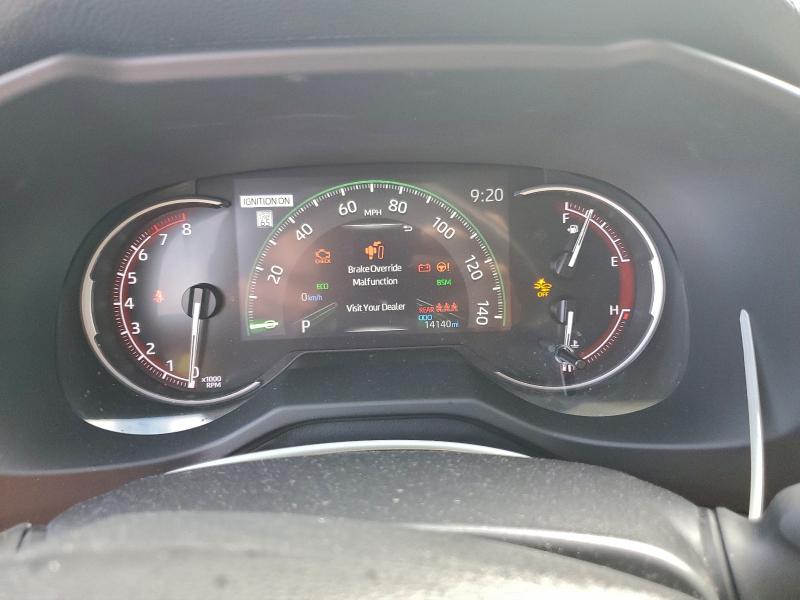 Фото 9 - TOYOTA RAV4