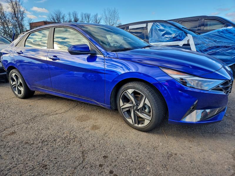 Фото 4 - HYUNDAI ELANTRA