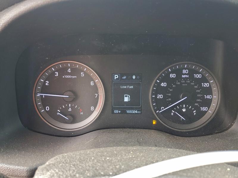 Фото 9 - HYUNDAI TUCSON