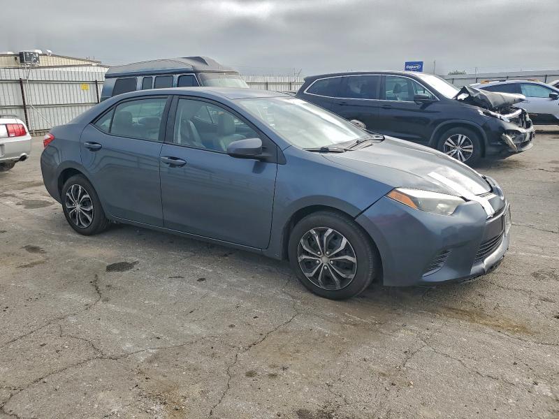 Фото 4 - TOYOTA COROLLA