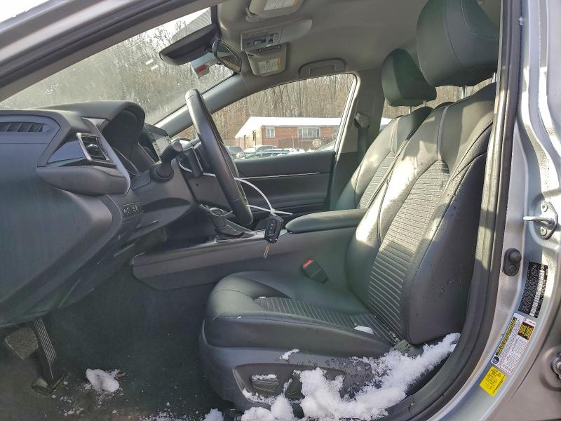 Фото 7 - TOYOTA CAMRY