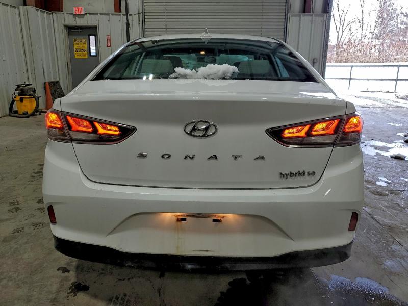 Фото 6 - HYUNDAI SONATA