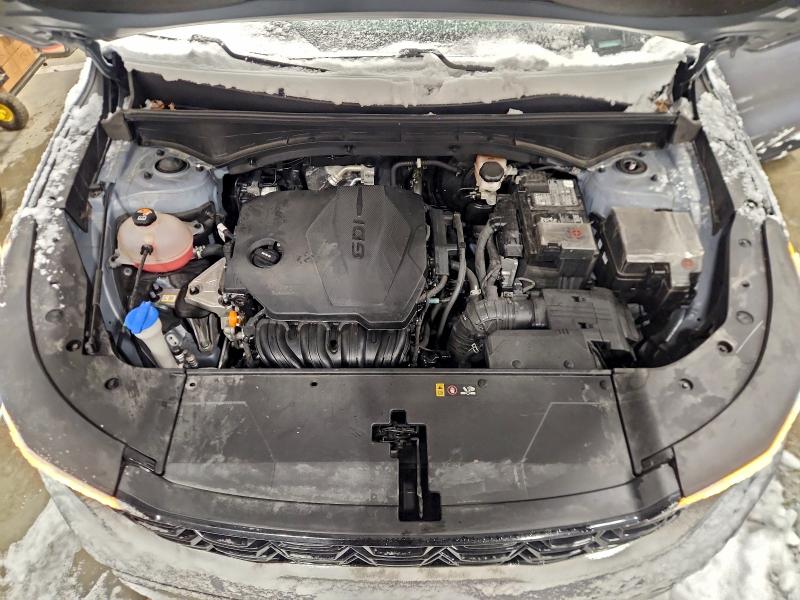 Фото 12 - KIA SORENTO