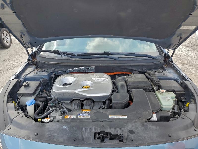 Фото 11 - HYUNDAI SONATA