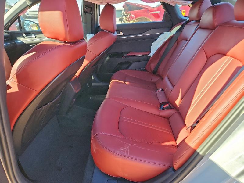 Фото 10 - KIA K5