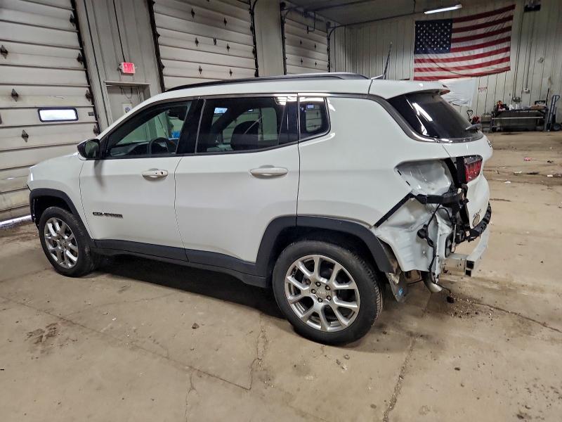Фото 2 - JEEP COMPASS