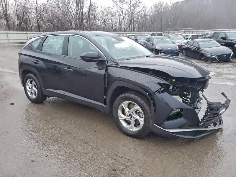 Фото 4 - HYUNDAI TUCSON