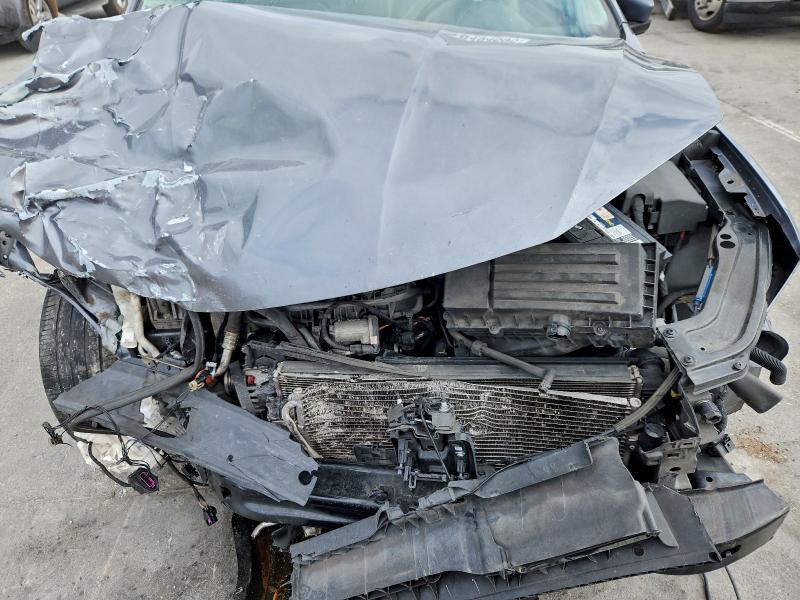 Фото 11 - VOLKSWAGEN PASSAT