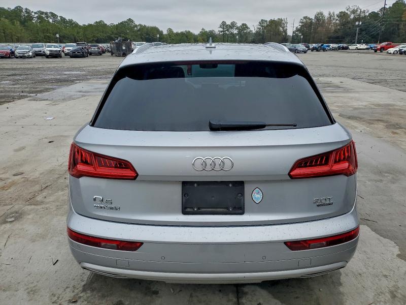 Фото 6 - AUDI Q5