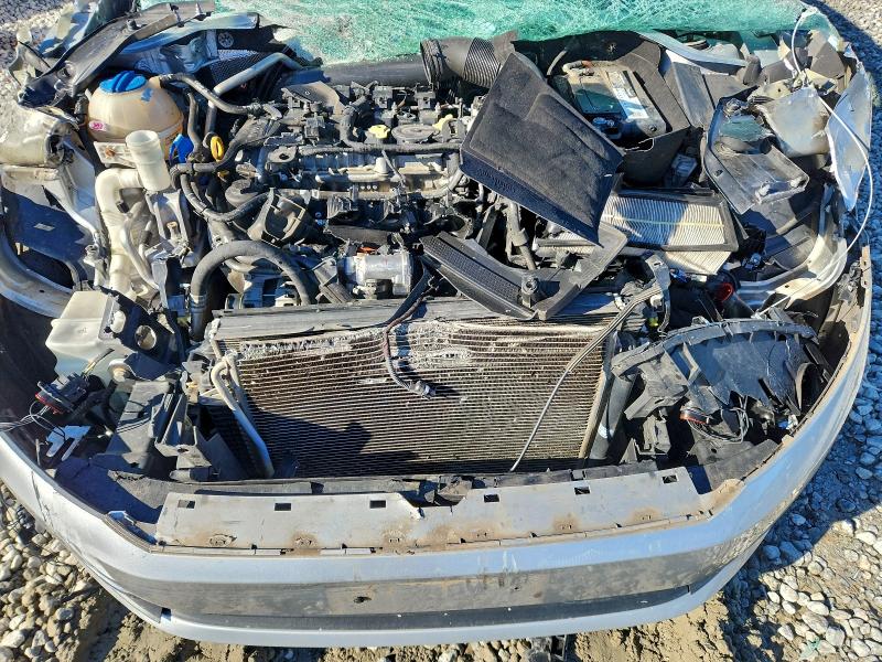 Фото 11 - VOLKSWAGEN PASSAT