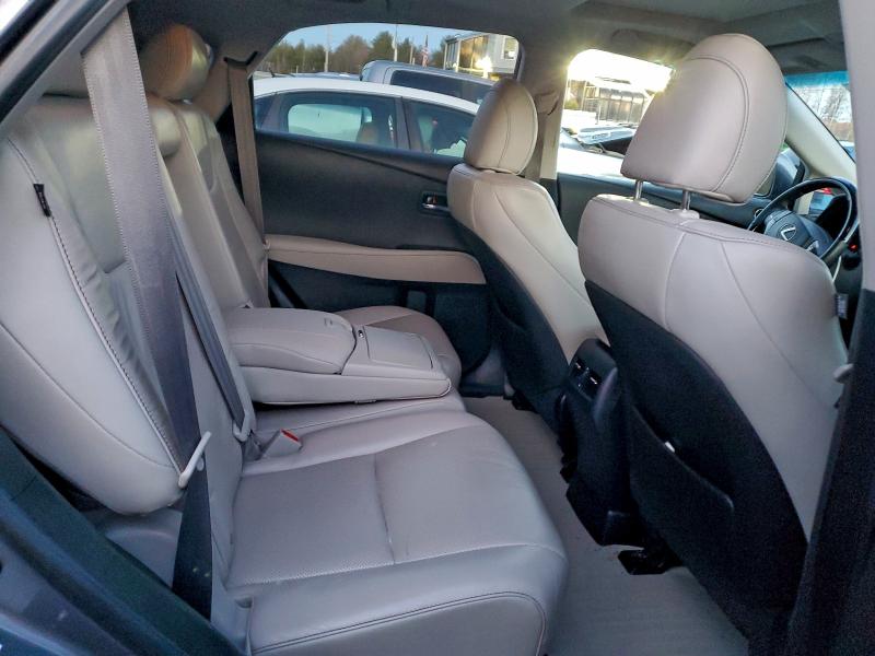 Фото 11 - LEXUS RX350