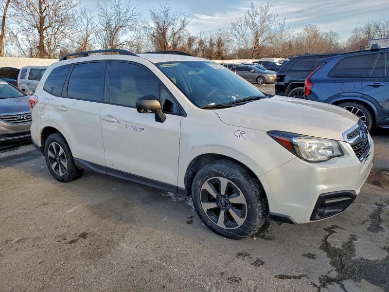 Фото 4 - SUBARU FORESTER