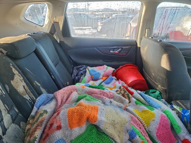 Фото 11 - NISSAN ROGUE