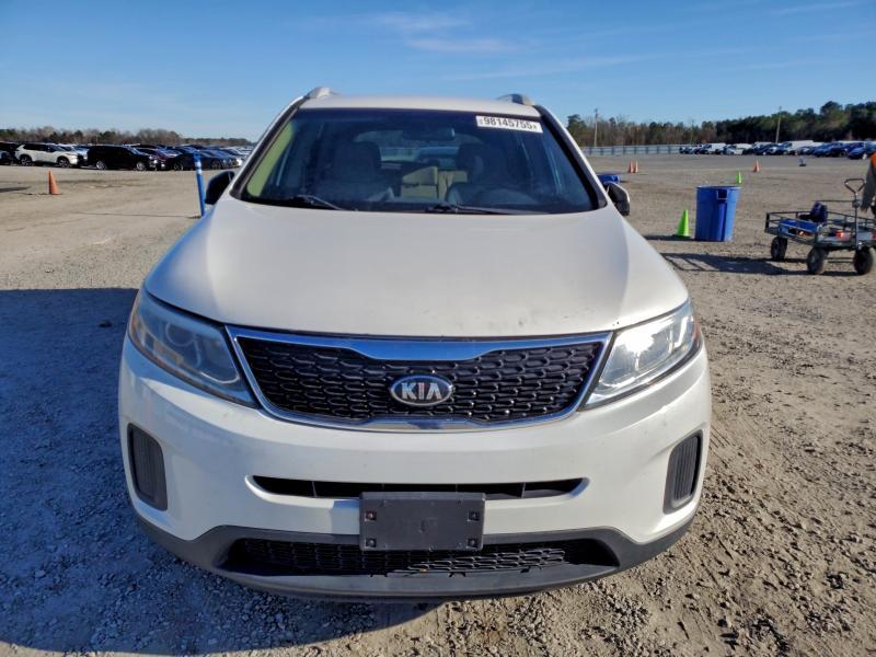 Фото 5 - KIA SORENTO