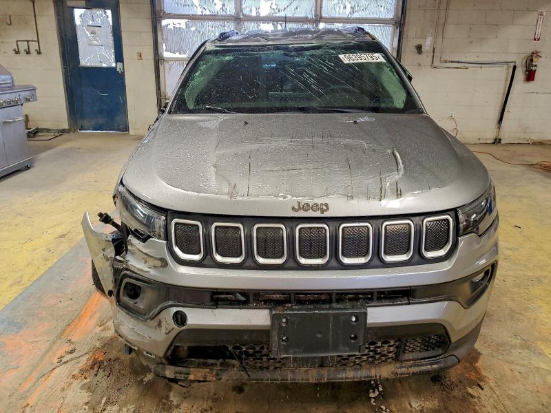 Фото 5 - JEEP COMPASS