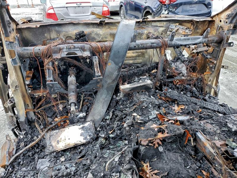 Фото 8 - GMC SIERRA