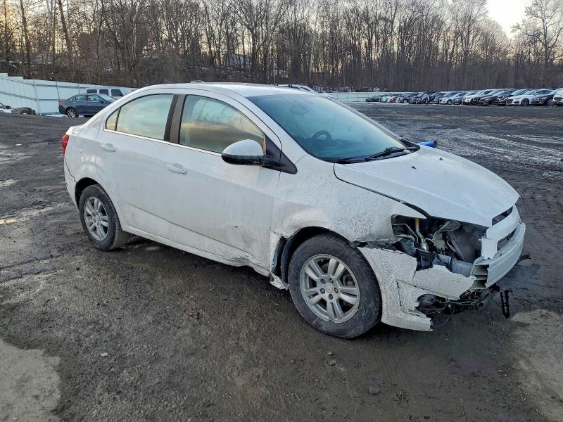 Фото 4 - CHEVROLET SONIC