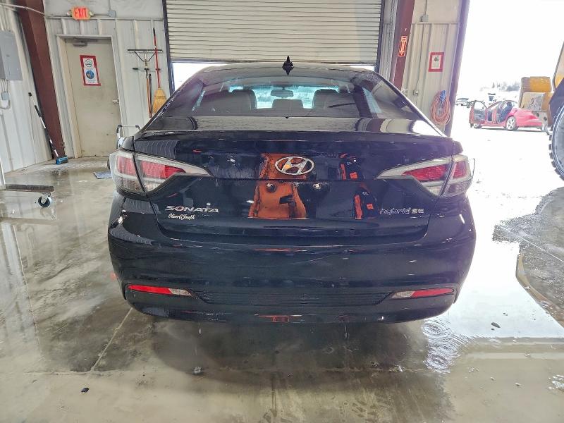 Фото 6 - HYUNDAI SONATA