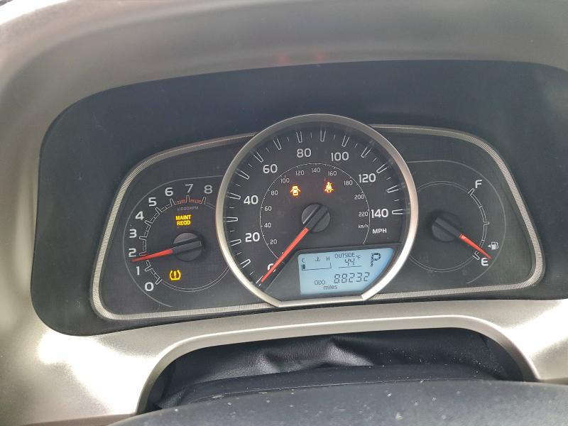 Фото 9 - TOYOTA RAV4