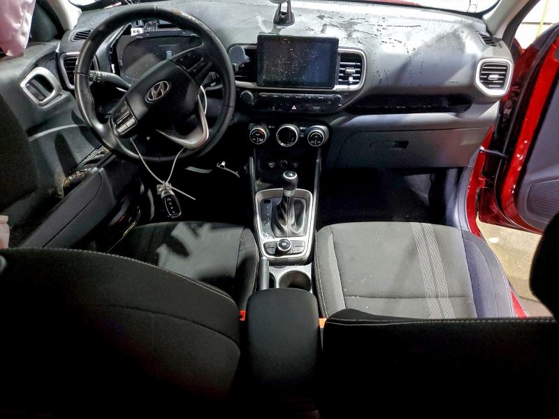 Фото 8 - HYUNDAI VENUE