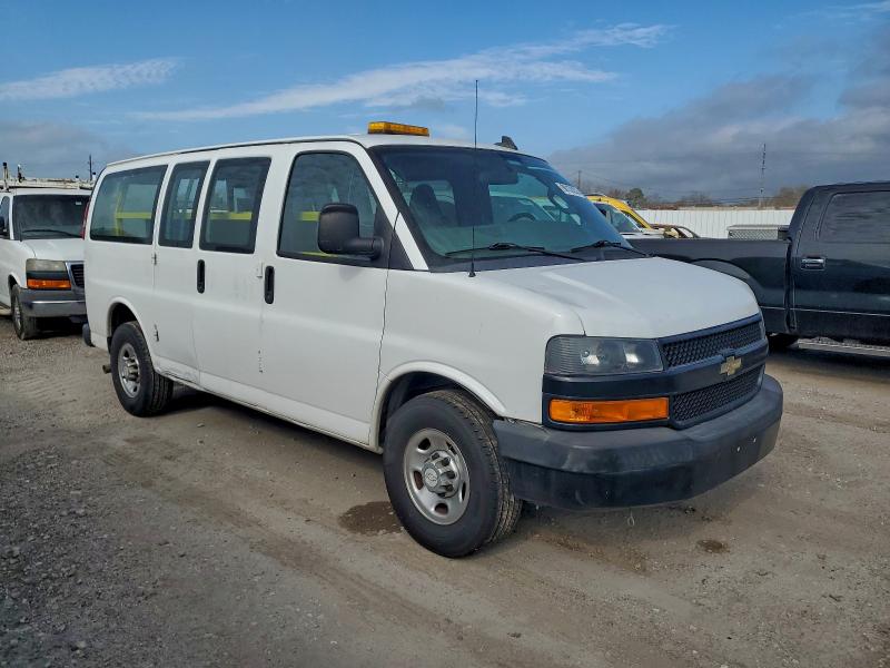 Фото 4 - CHEVROLET EXPRESS