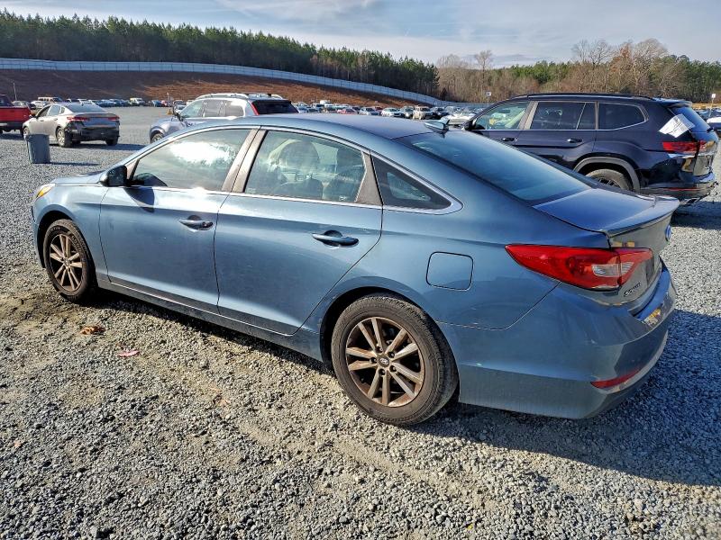 Фото 2 - HYUNDAI SONATA