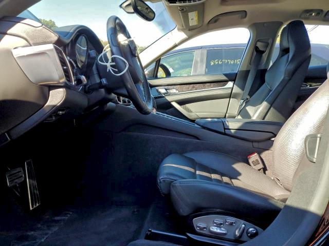 Фото 7 - PORSCHE PANAMERA