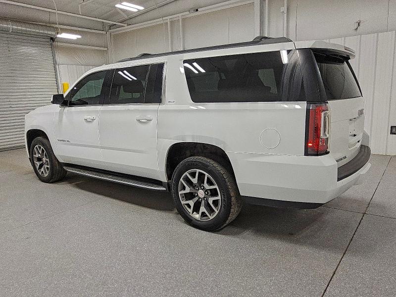 Фото 2 - GMC YUKON