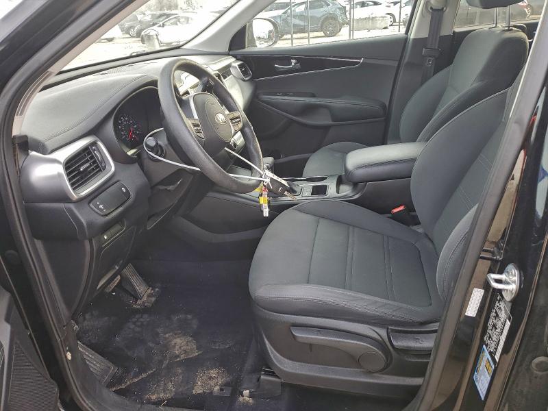 Фото 7 - KIA SORENTO