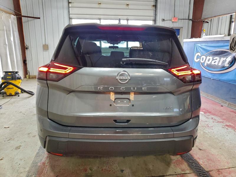 Фото 6 - NISSAN ROGUE