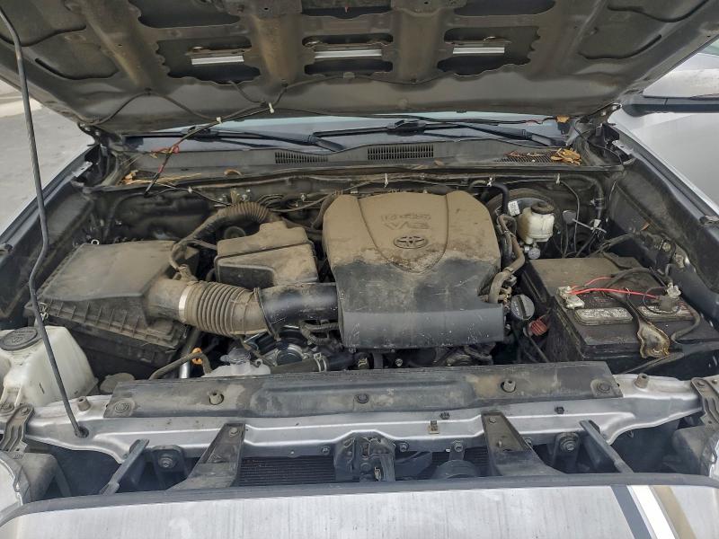 Фото 11 - TOYOTA TACOMA