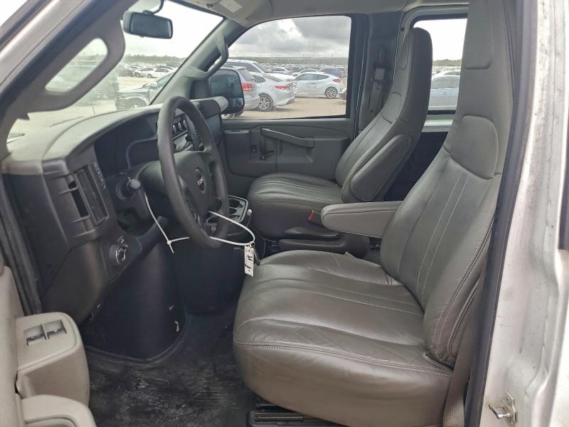 Фото 7 - GMC SAVANA