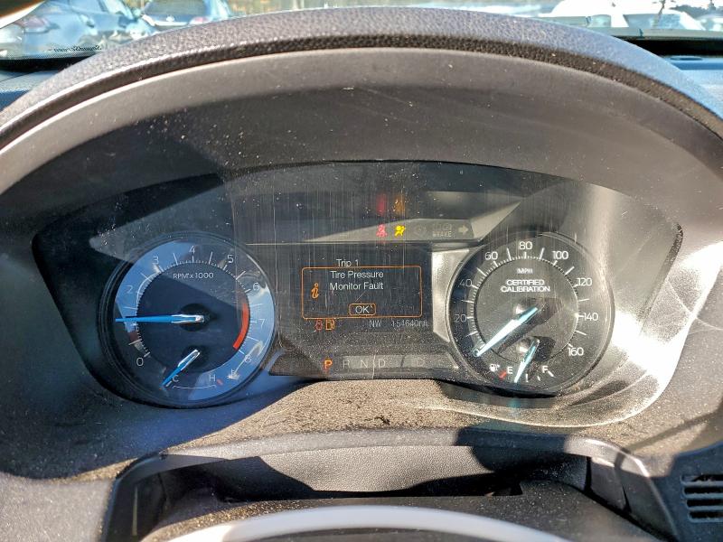 Фото 9 - FORD EXPLORER