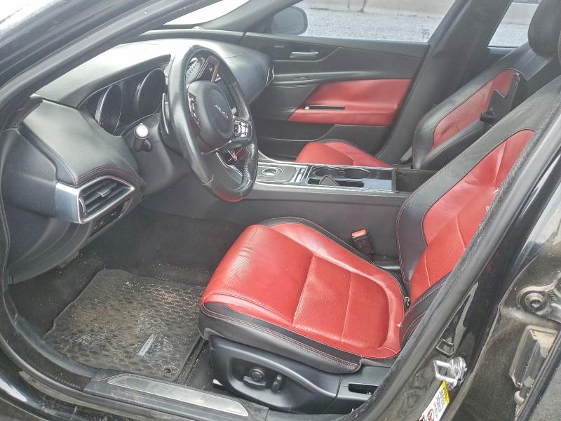 Фото 7 - JAGUAR XE