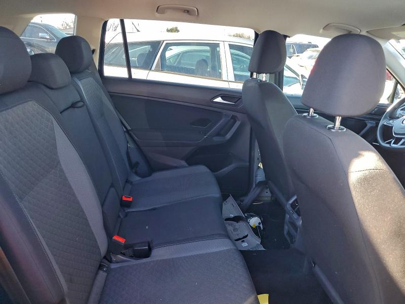 Фото 11 - VOLKSWAGEN TIGUAN