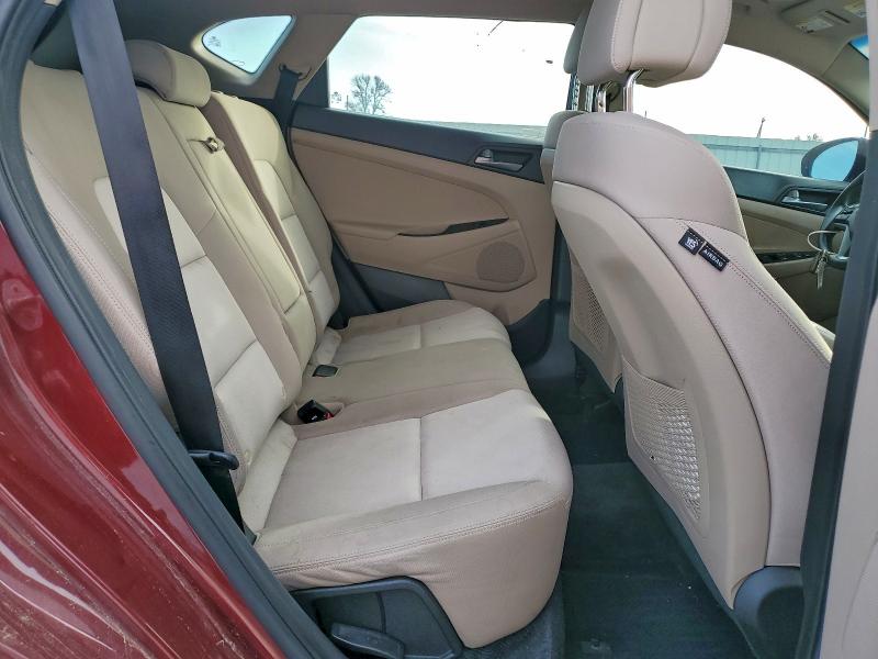 Фото 11 - HYUNDAI TUCSON