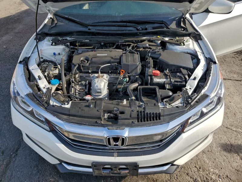 Фото 11 - HONDA ACCORD