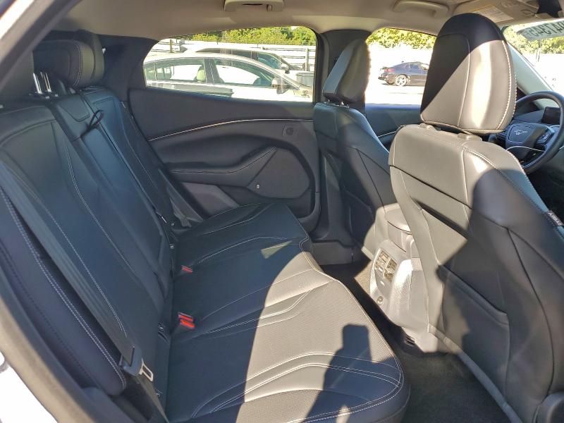 Фото 11 - FORD MUSTANG