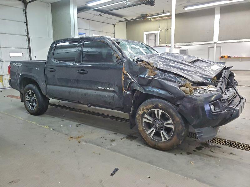 Фото 4 - TOYOTA TACOMA