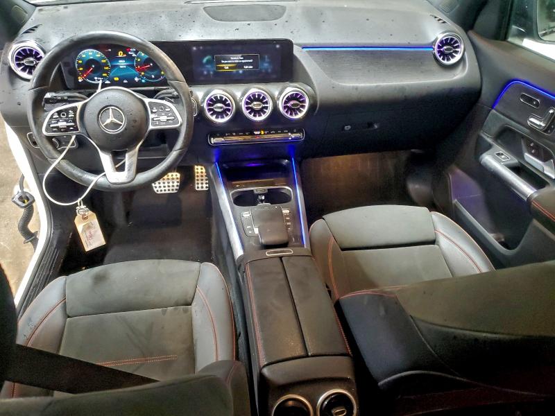 Фото 8 - MERCEDES-BENZ GLA-CLASS