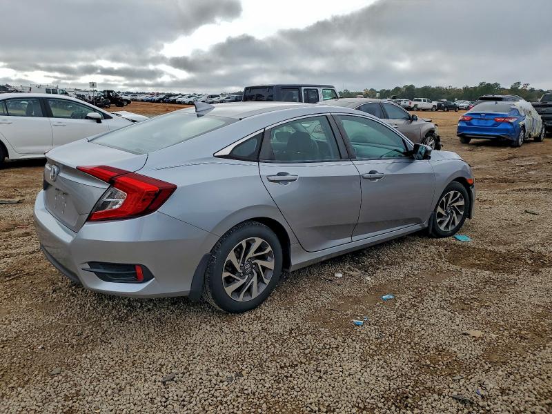 Фото 3 - HONDA CIVIC