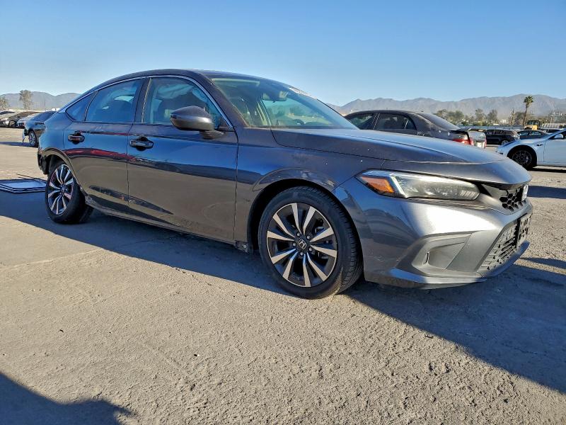 Фото 4 - HONDA CIVIC