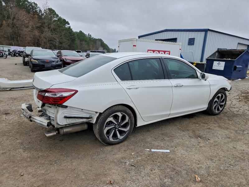 Фото 3 - HONDA ACCORD